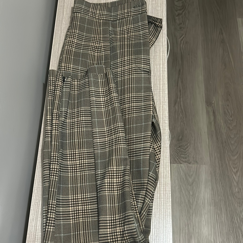 LuLus Plaid Office Pants